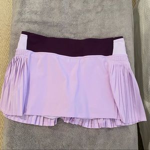 Lululemon tennis skirt. Two tone/lavender. Size 6